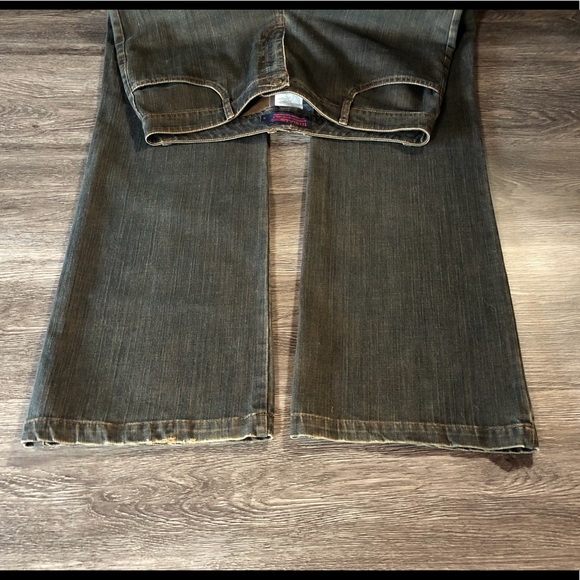 Vintage Tribal Jeans - Picture 6 of 7